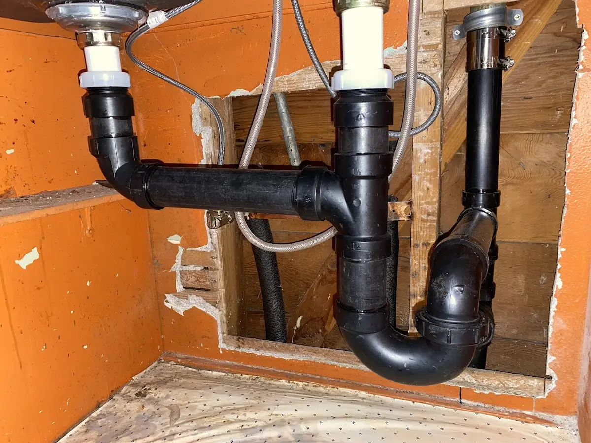 Professional Pipe Bursting equipment and tools on the job in Lucedale